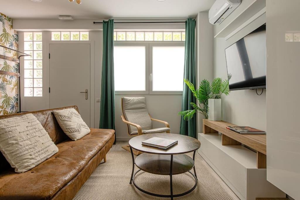 Cozy Duplex Apartment In Barrio De Salamanca - Heredia Madrid Exteriör bild