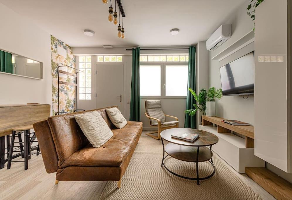 Cozy Duplex Apartment In Barrio De Salamanca - Heredia Madrid Exteriör bild